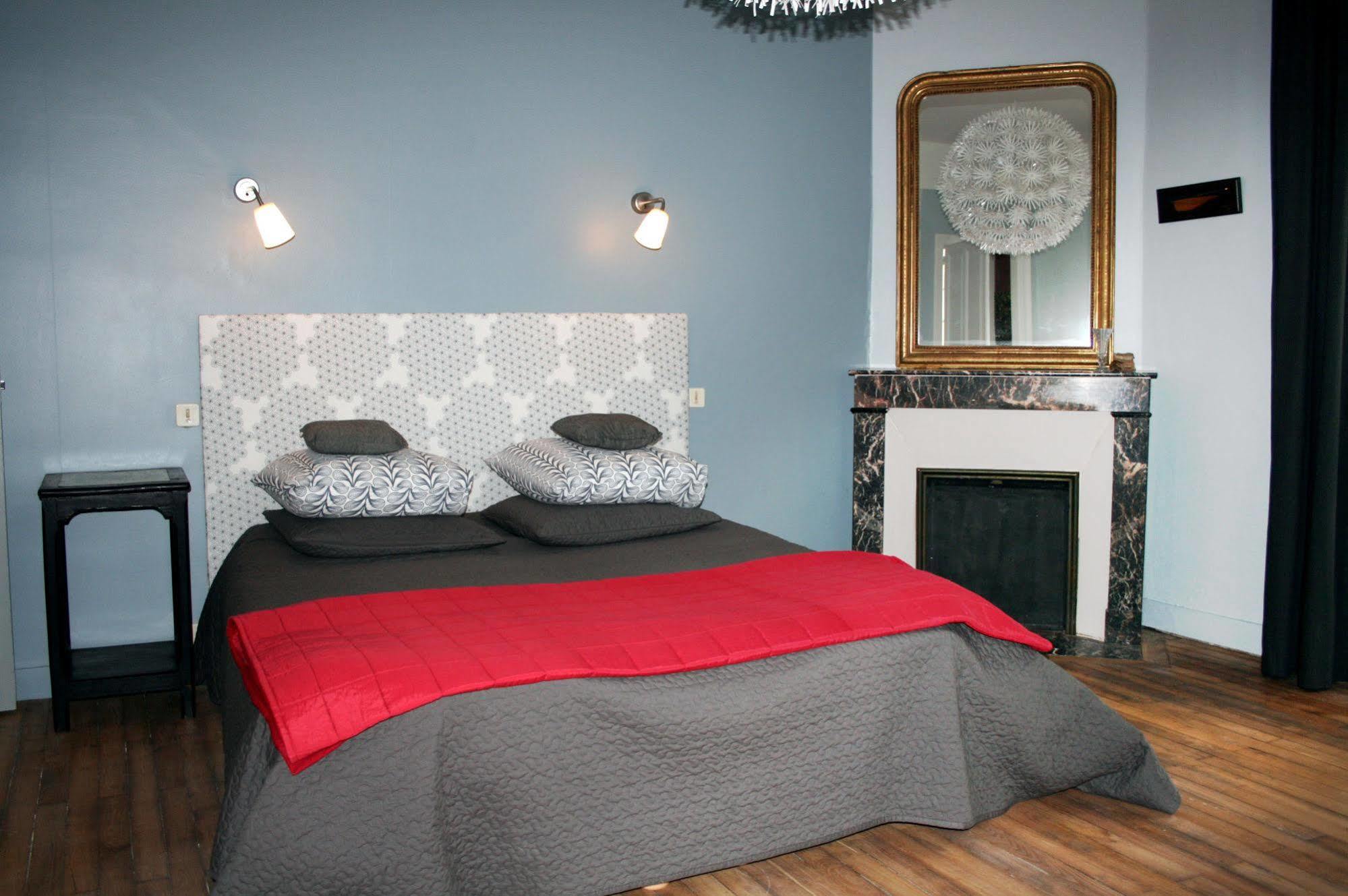 조셀린 Le 14 St Michel B&B 외부 사진